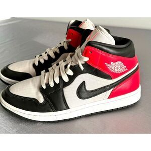 Size 12 - Air Jordan 1 SE Mid Newsprint